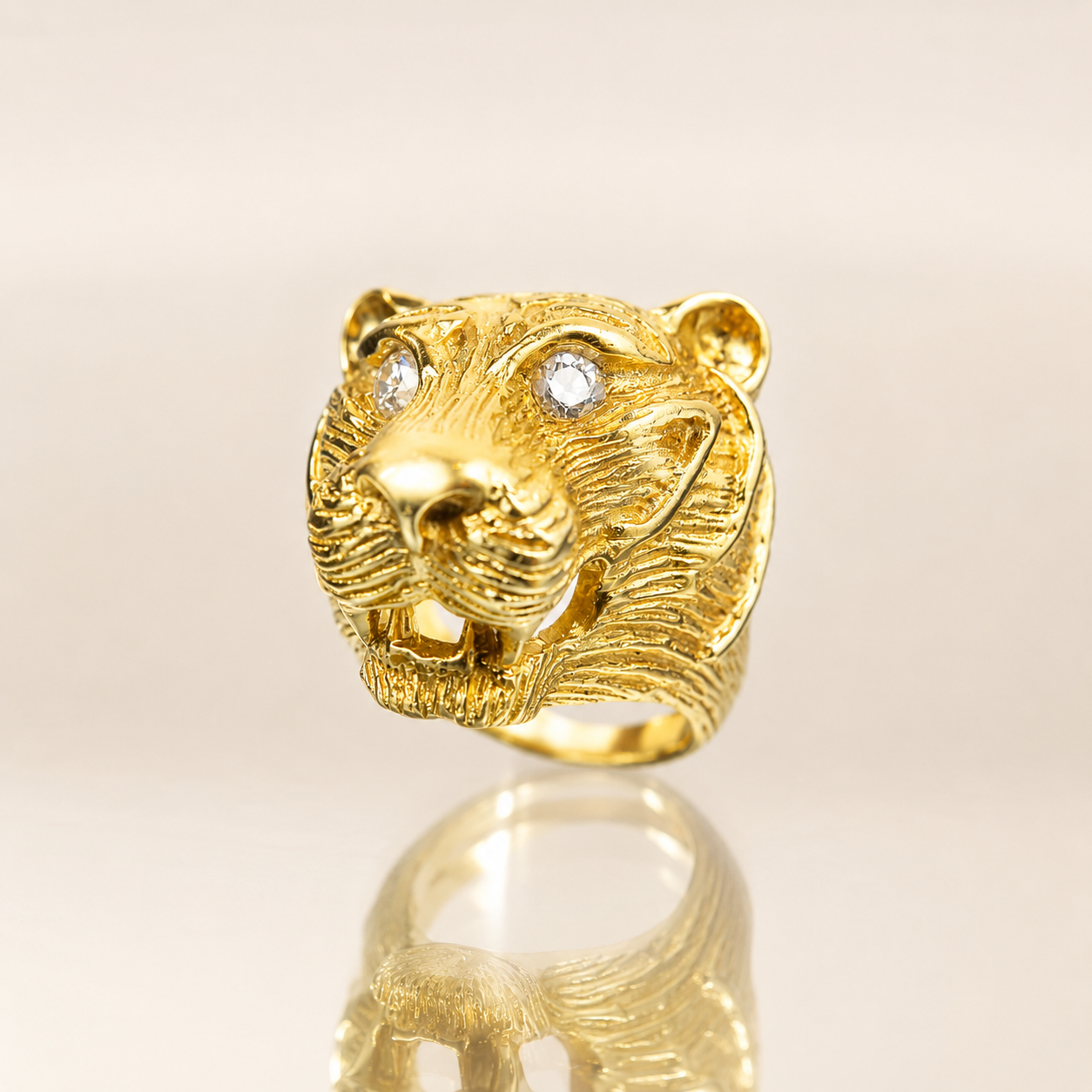 Lion's Head Ring, Van Cleef & Arpels, Circa 1970's