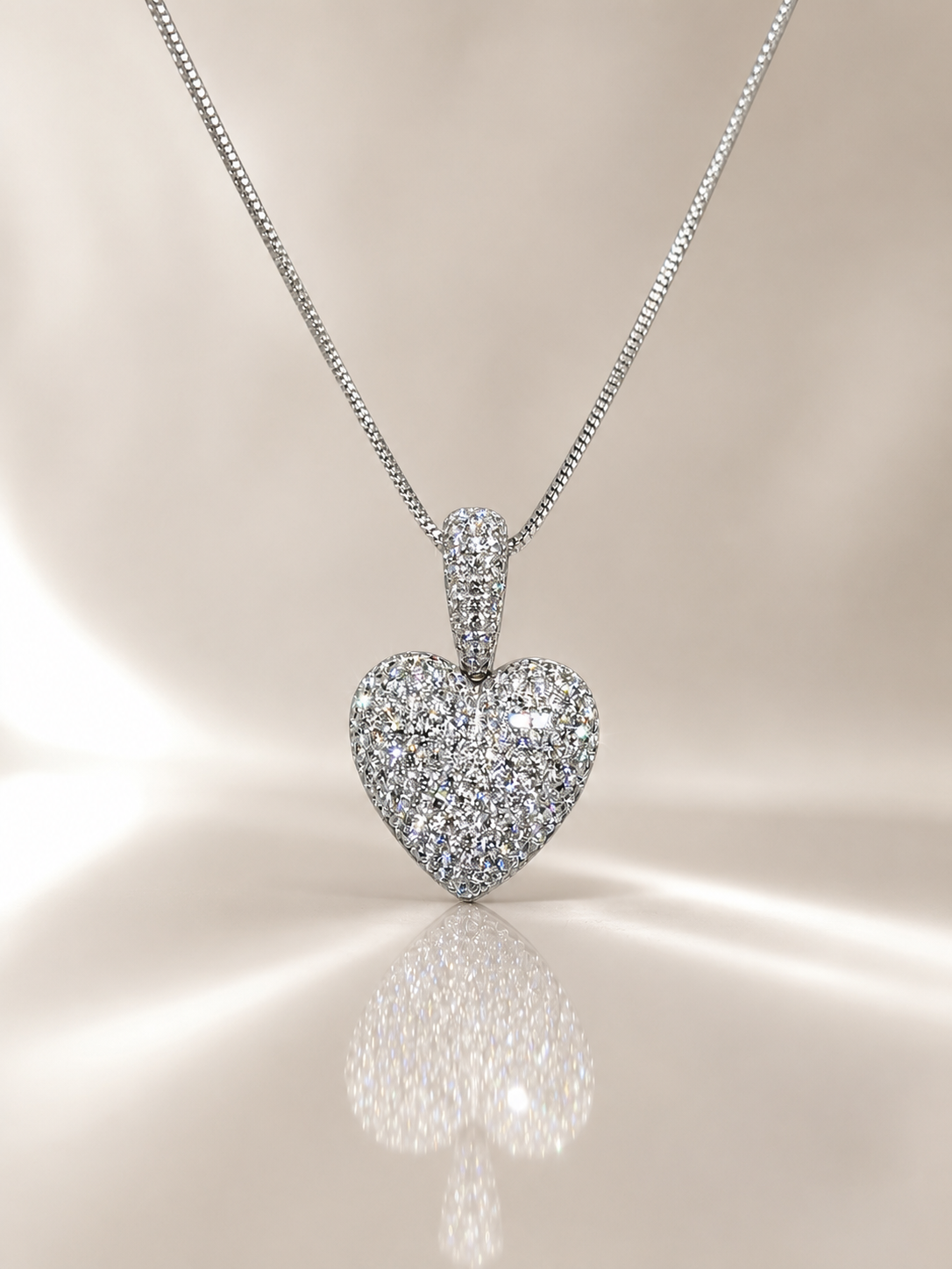 18K White Gold Shapur Diamond Heart Pendant